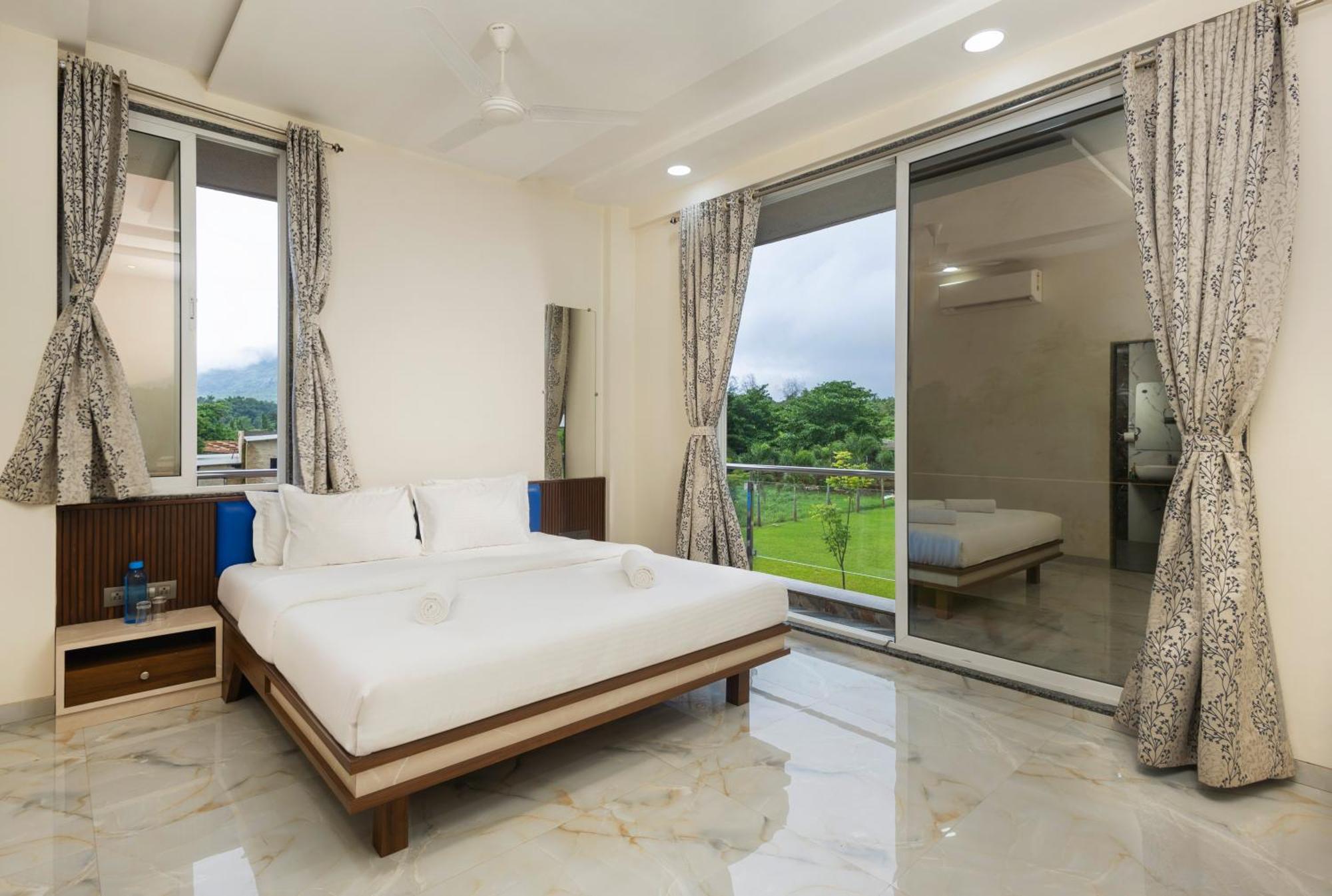 Stayscape Shreeji Farms 4Bhk Karjat Exterior photo